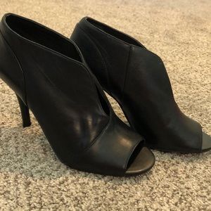 Black Nine West heels